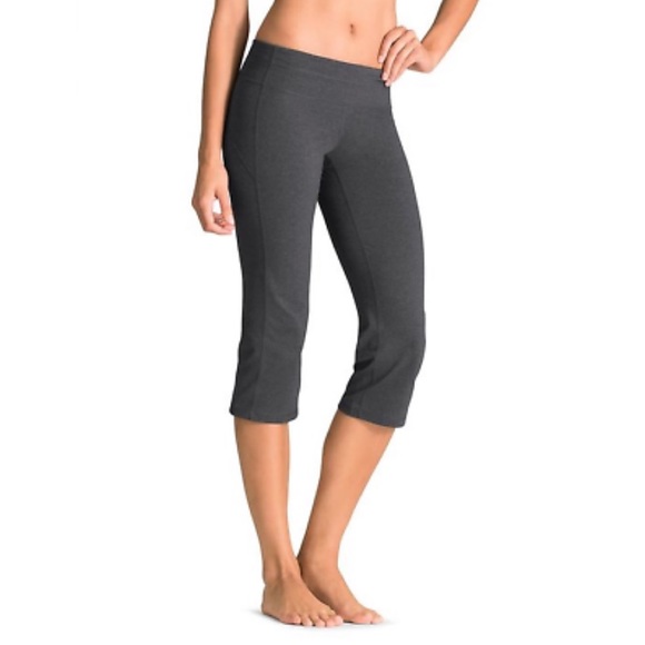 Athleta Kickbooty 2 Capri - Picture 1 of 7
